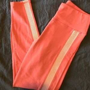 M FABLETICS LEGGINGS